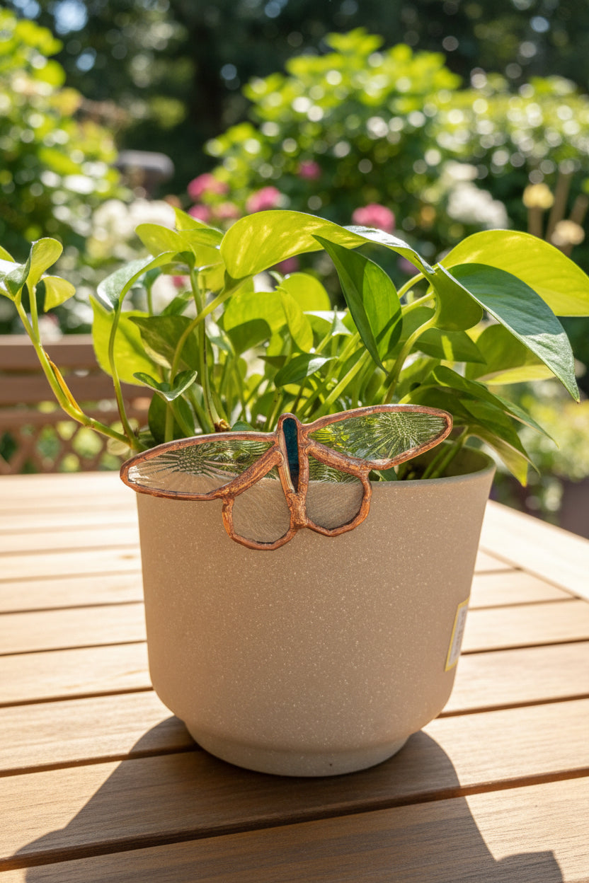 Textured Floral Glass Butterfly Plant Pot Buddy
